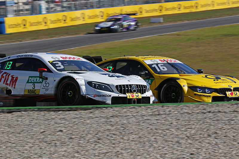 ティモ・グロック（16号車）とポール・ディレスタ（3号車）の争い