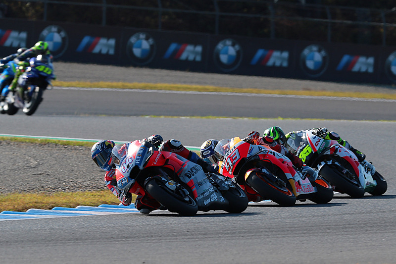 6番手スタートのマルケス選手が一気に2番手に