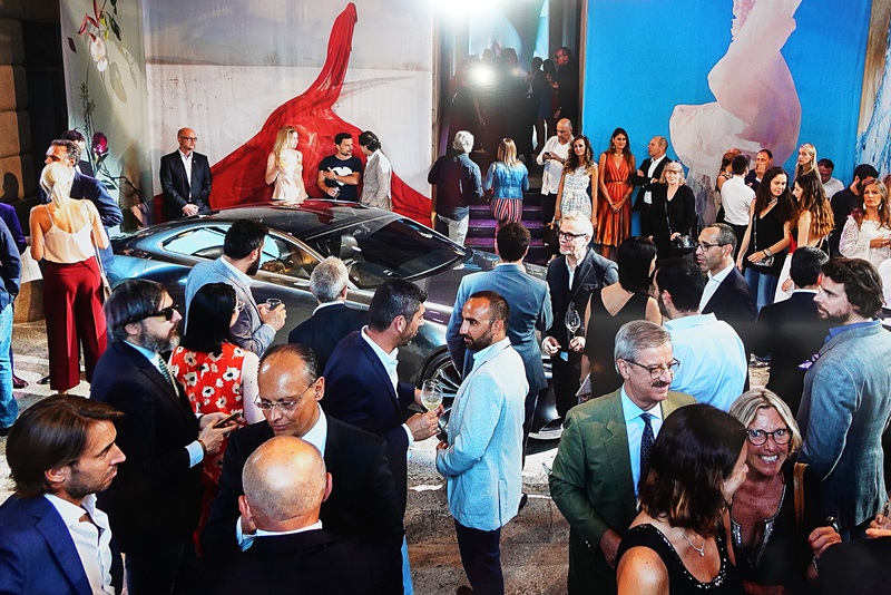 イタリア ミラノで開催されたヴォーグ イタリアとのコラボレーションイベントでの映像