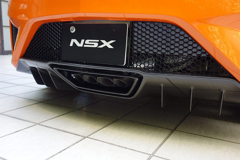 サーマルオレンジ・パールカラーの2019年モデル