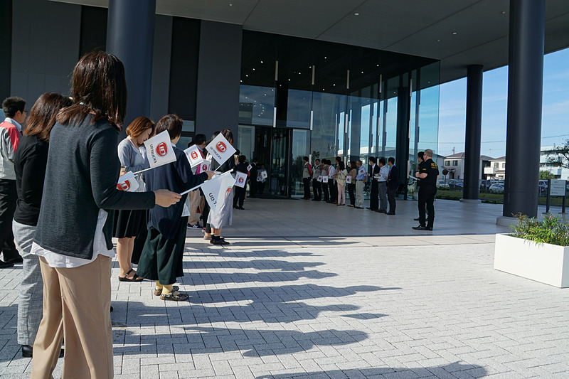 イベント参加者をお出迎え