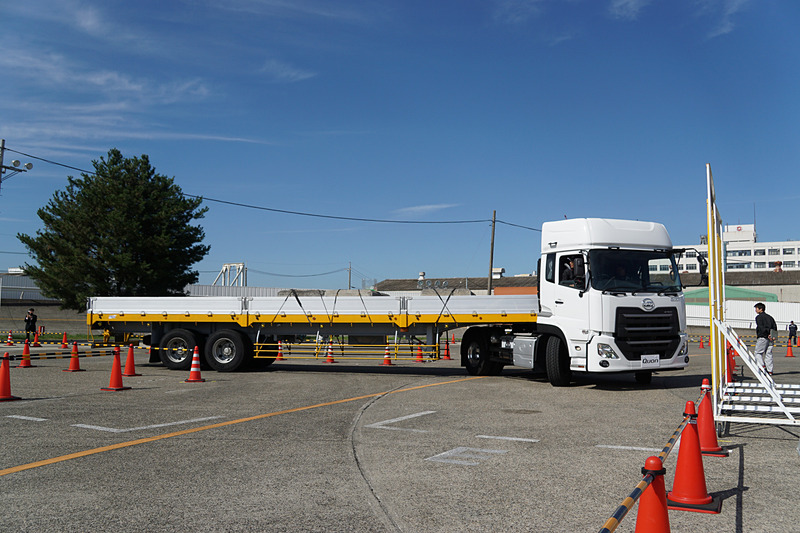 車庫入れの様子