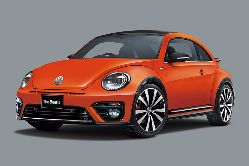 「ザ・ビートル 2.0 R-Line マイスター」（ハバネロオレンジメタリック。3万2400円高）