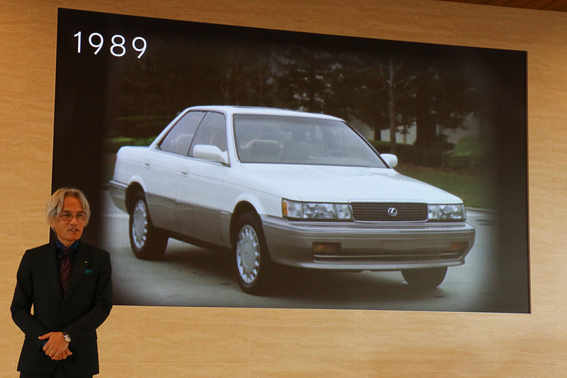 初代ESは、初代「LS」と同じ1989年にデビュー