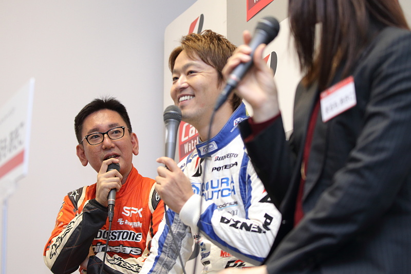 真面目な話と笑いをうまく組み合わる軽快なトークで、2018年シーズンのこれまでを振り返った