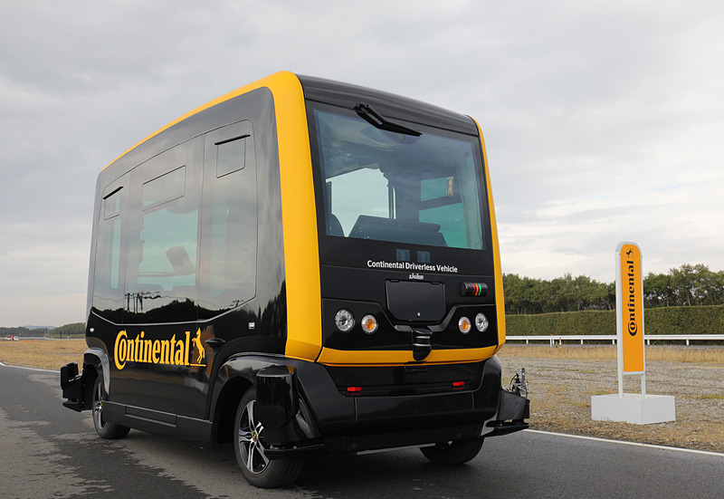 NVIDIAのプラットフォームによる車両制御、信号処理技術を採用したコンチネンタルの無人自動運転車