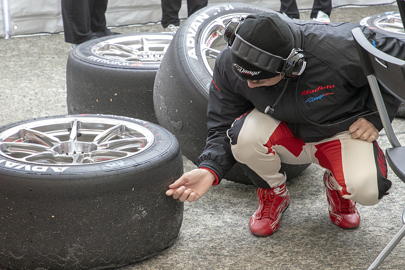 タイヤの摩耗状態もよくなく、ピックアップにも悩まされた公式練習。この時点では、今回のレースはかなり厳しくなりそうな雰囲気だった