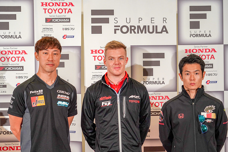 最終戦を前にして自力王者の可能性を残している3人のドライバー。左から石浦宏明選手、ニック・キャシディ選手、山本尚貴選手