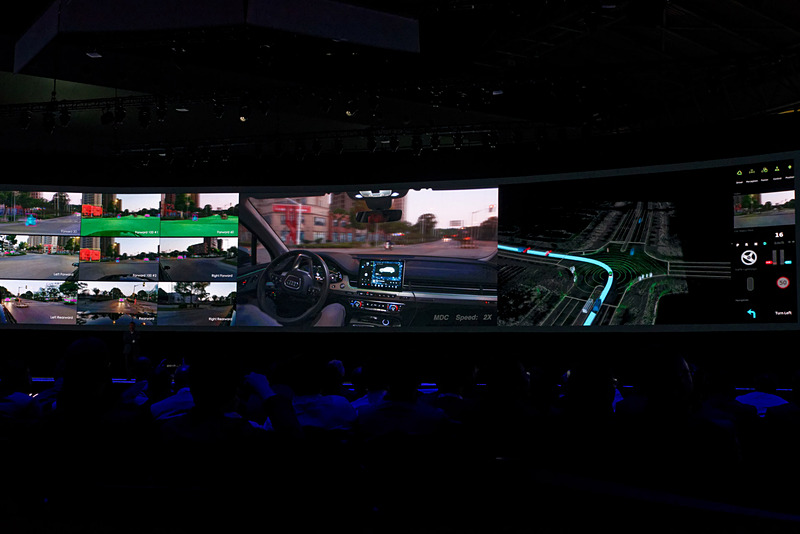 ステージでの発表時に披露された自動運転の映像