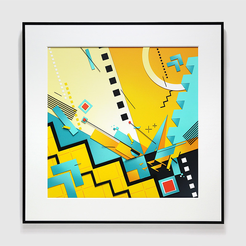 「アートボードピース」（左）とオリジナルTシャツ（右）