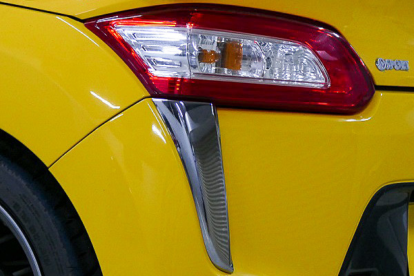 i-Coat ランプカバー（リア）