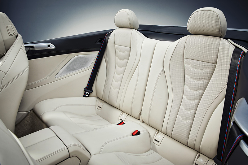 M850i xDrive コンバーチブルのインテリア