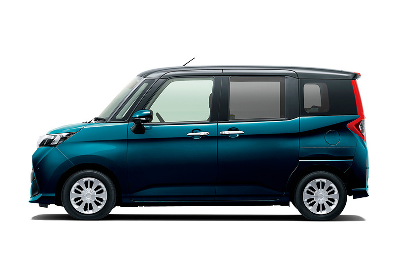 ブラックマイカメタリック×レーザーブルークリスタルシャイン