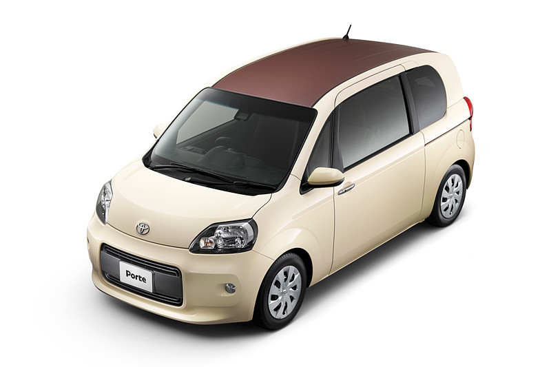 「クリームベージュ」のポルテ F“Raffine”