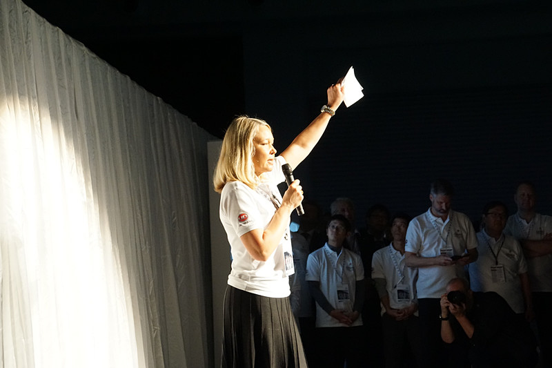 現場チャレンジ2018 プロジェクトマネージャーのテレーズ・パルムクイスト氏の挨拶で開幕