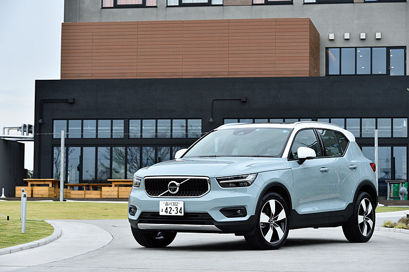 ボルボ「XC40」