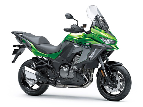 カワサキ、「W800 CAFE」など2019年モデル6機種をミラノショーで公開