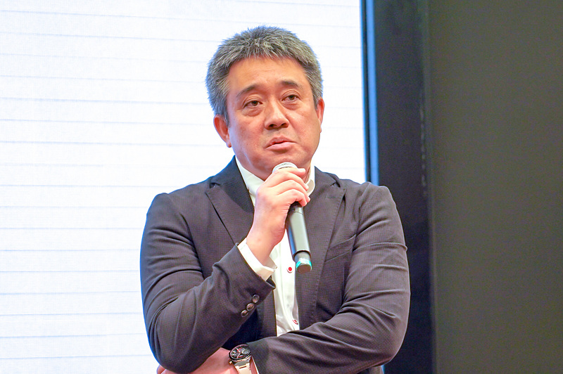 山本モータースポーツ部長