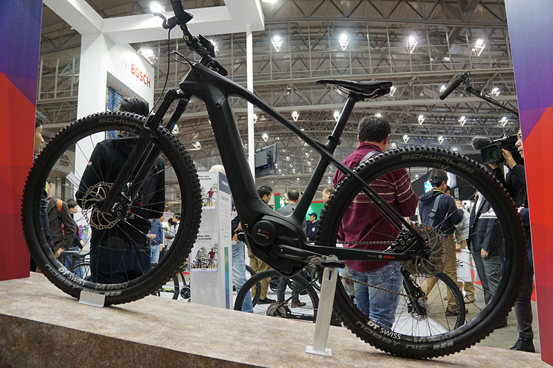 海外モデルの参考出品