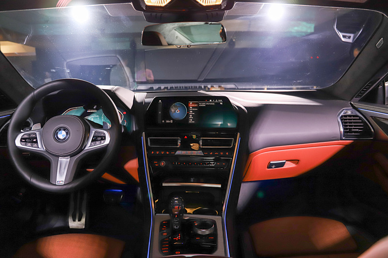 8シリーズ クーペのインテリア