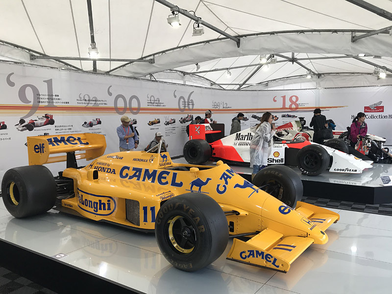 往年の名車も展示されていた