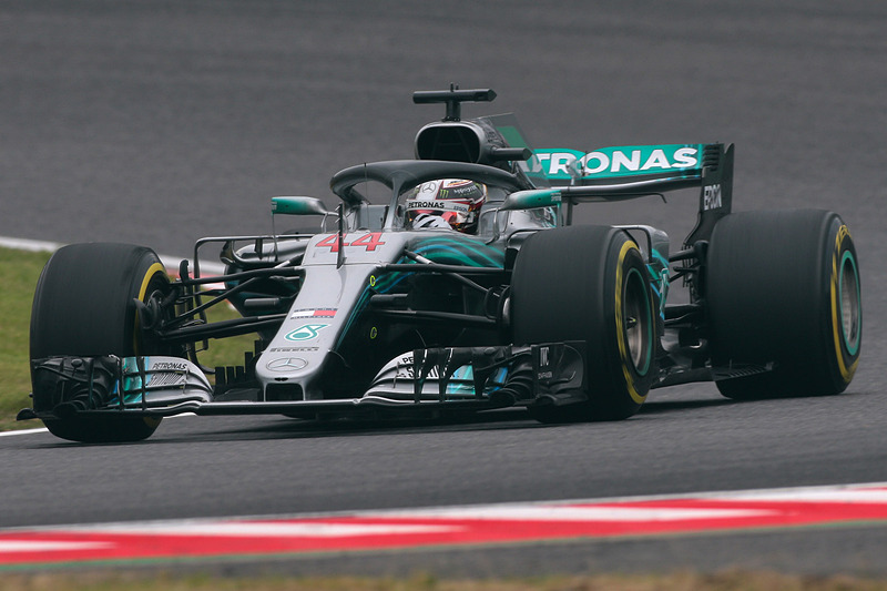 金曜日の記事で使用した写真。右向き、左向きをバランスさせるように選択している