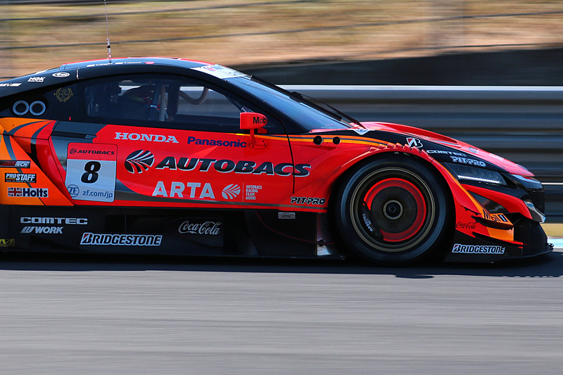 8号車 ARTA NSX-GT（野尻智紀/伊沢拓也組）は、コースレコードでポールポジションを獲得