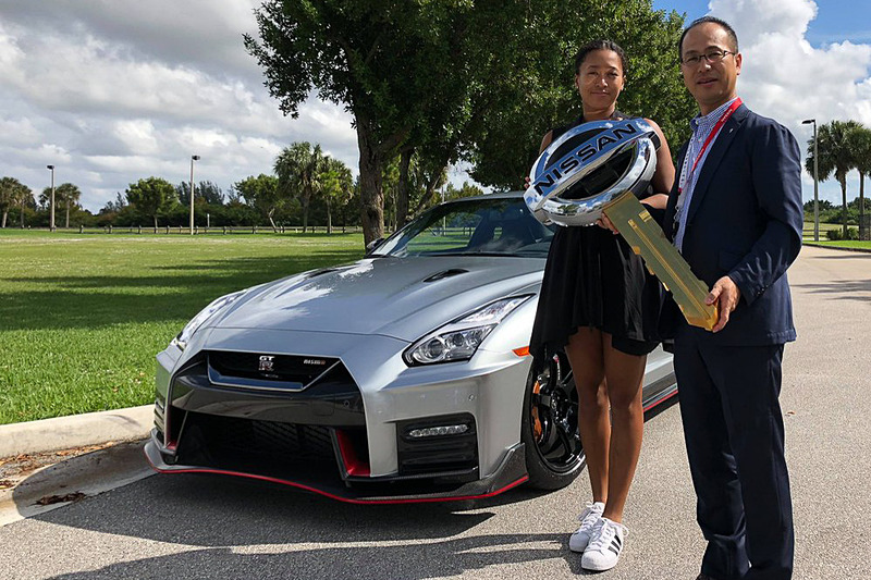 日産ブランドアンバサダーの大坂なおみ選手に贈呈された2018年モデルの「GT-R NISMO」
