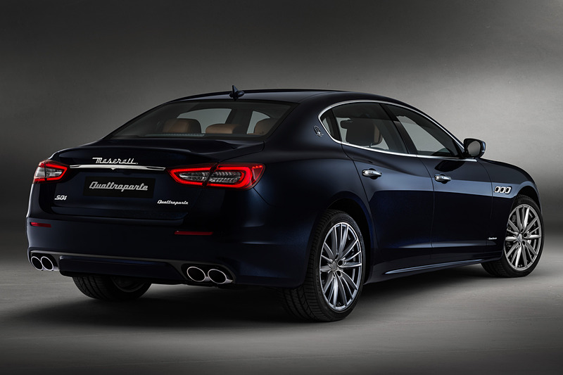 クアトロポルテ S Q4 グランルッソ