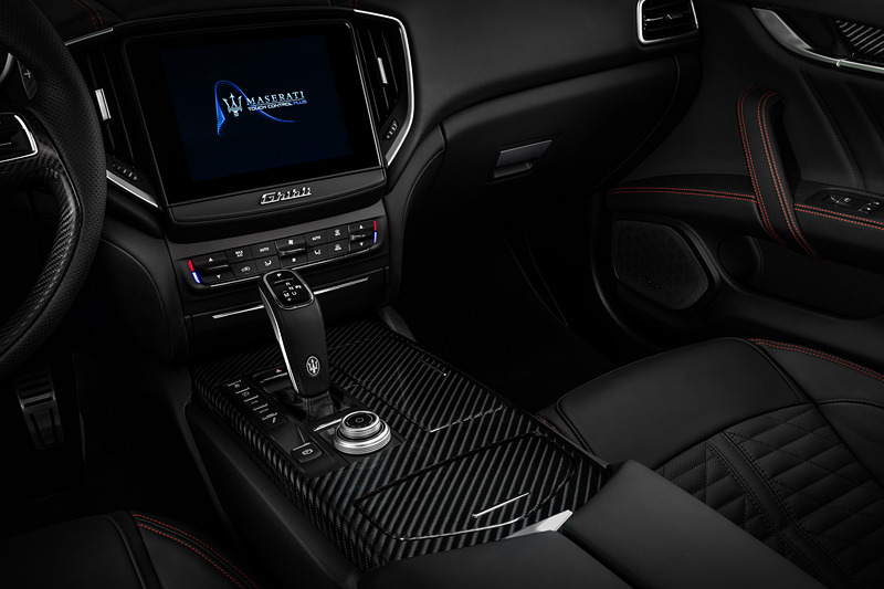 ギブリ グランスポーツのインテリア