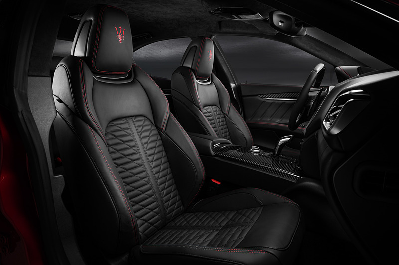 ギブリ グランスポーツのインテリア