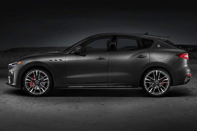 レヴァンテ トロフェオ