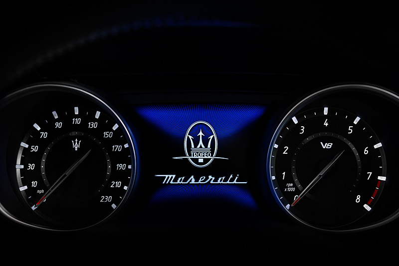 レヴァンテ トロフェオのインテリア