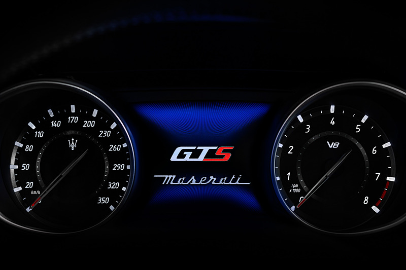 レヴァンテ GTSのインテリア