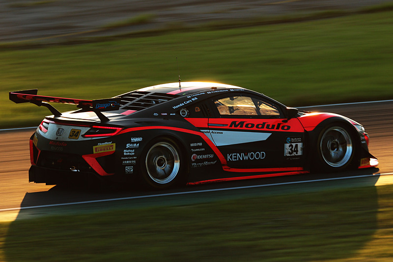 クラッシュからたった20日という短期間でニューマシンをサーキットに持ち込んだModulo Drago CORSE。SUZUKA 10 HOURSでシェイクダウンを行なった（Photo：奥川浩彦）