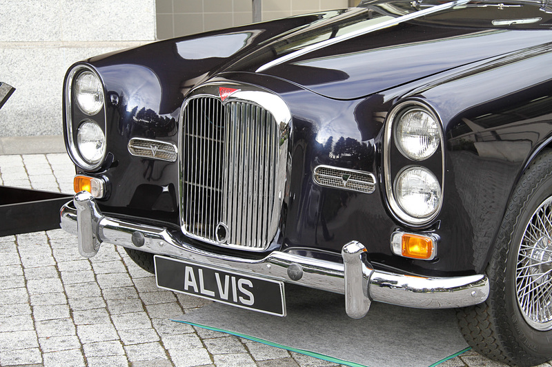 会場に展示された3リッター・シリーズの「TE21 サルーン バイ パークウォード」