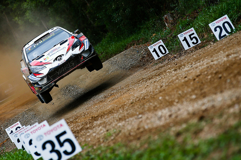 WRC 第13戦 ラリー・オーストラリアで走行するヤリスWRC