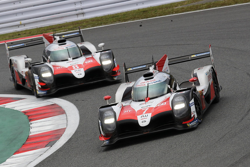 WEC参戦車両「TOYOTA TS050-HYBRID」（左）や、WRC参戦車両「ヤリスWRC」（右）が登場