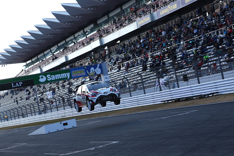 WEC参戦車両「TOYOTA TS050-HYBRID」（左）や、WRC参戦車両「ヤリスWRC」（右）が登場