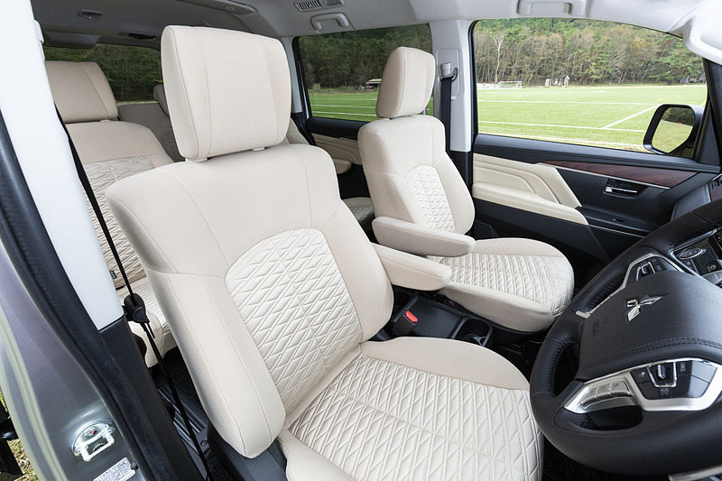 ベージュのシートカラー