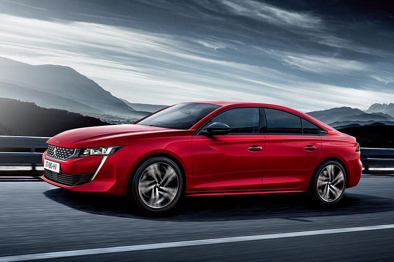 新型508の走行イメージ