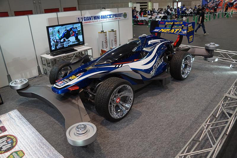 1/1ミニ四駆実車化プロジェクト エアロ アバンテの展示