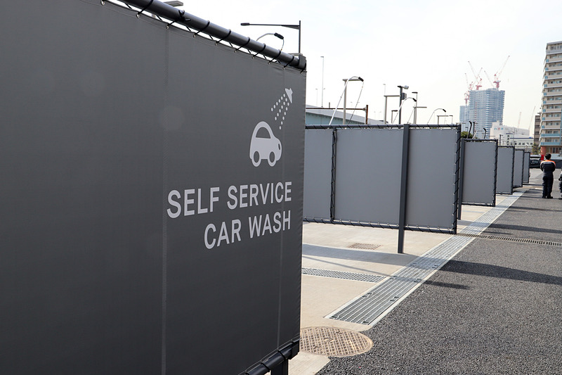 「洗車場所がない」というユーザーからの要望に応え、セルフ洗車場を新設