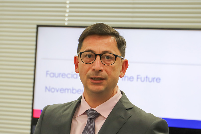 フォルシア・ジャパン株式会社 代表取締役 ケイバン・カルガー氏