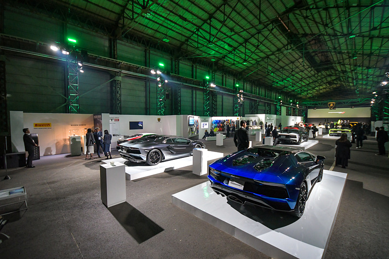 ランボルギーニ・デイ 2018の会場は撮影スタジオを借りて開催された