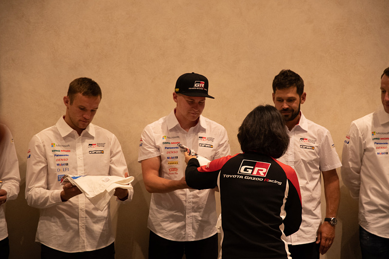 豊田章男社長からプレゼント