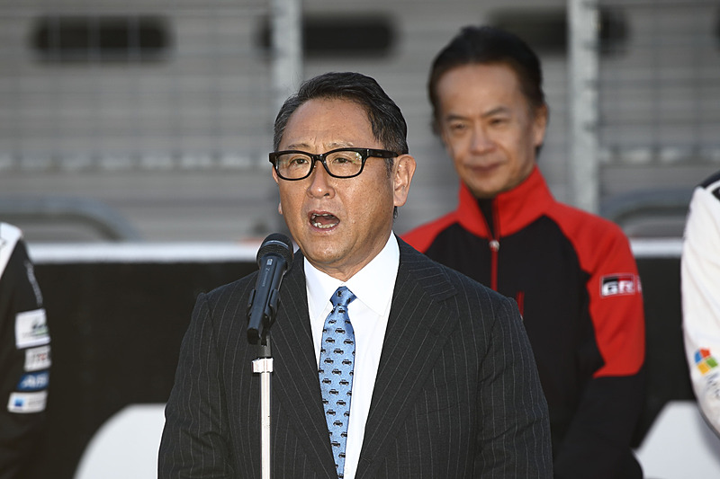 「ウェルカムセレモニー」であいさつするトヨタ自動車株式会社 代表取締役社長 豊田章男氏