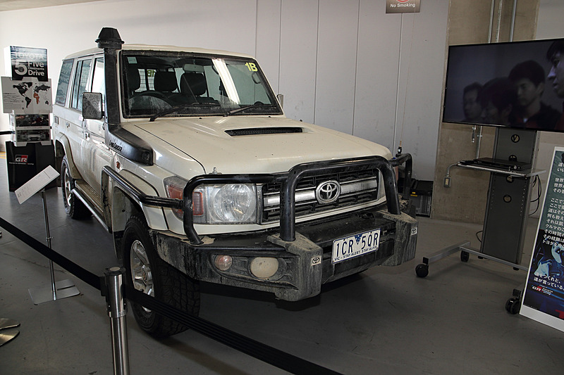 ピットエリアの展示車両