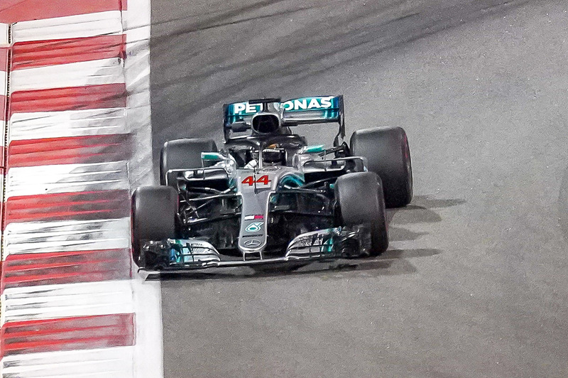 優勝したルイス・ハミルトン選手（44号車 メルセデス）