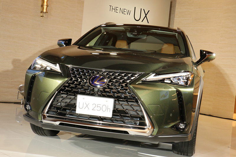 ボディサイズは4495×1840×1540mm（全長×全幅×全高）、ホイールベースは2640mmで全車共通